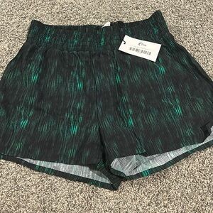 NWT Zyia Green Stripe Finesse Shorts